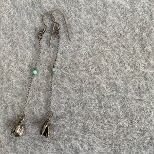 Noisy Plume Juniper Pod earrings